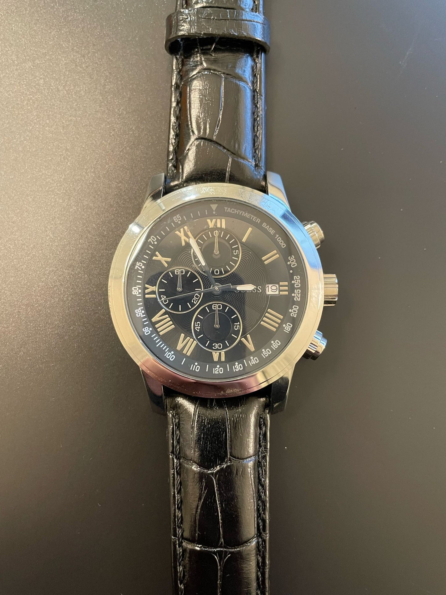 Orologio Guess nuovo 47 mm japan movt cronografo