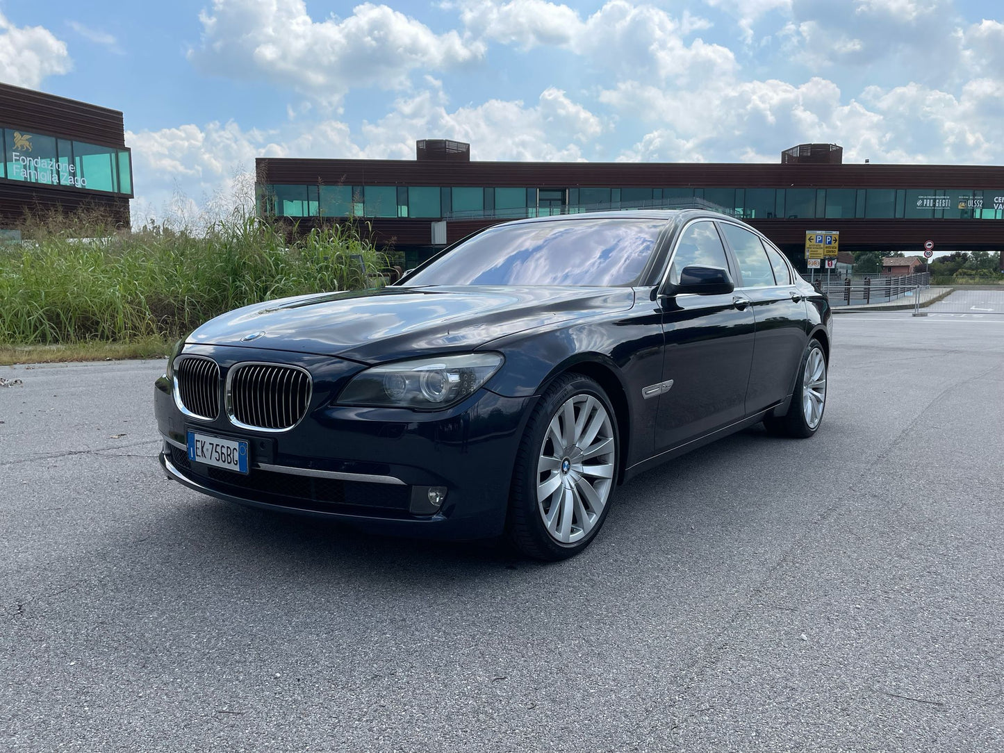 BMW 740d XDRIVE