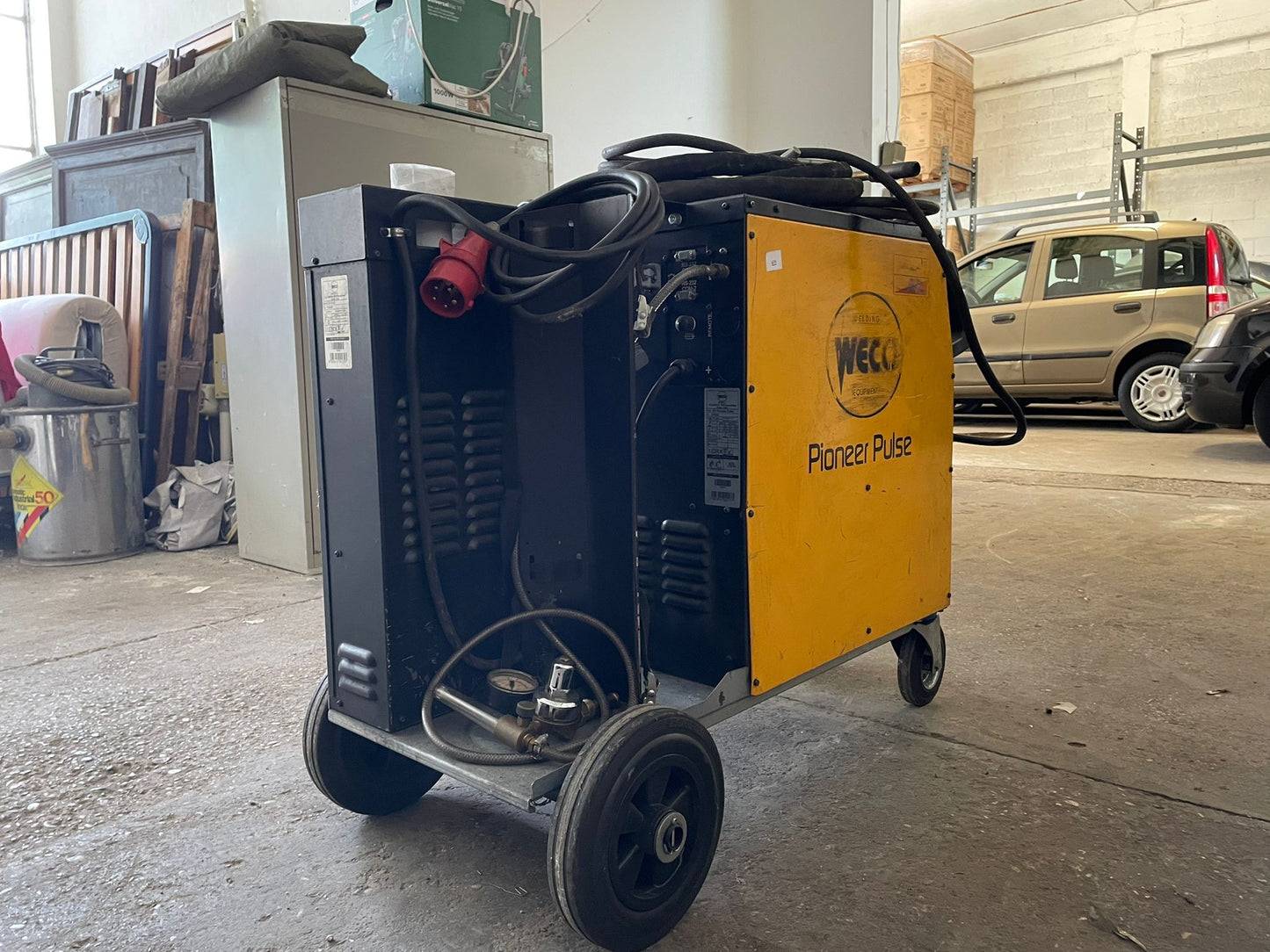 Saldatrice WECO Pioneer Pulse 321 – Professionale MIG/MAG Pulsata