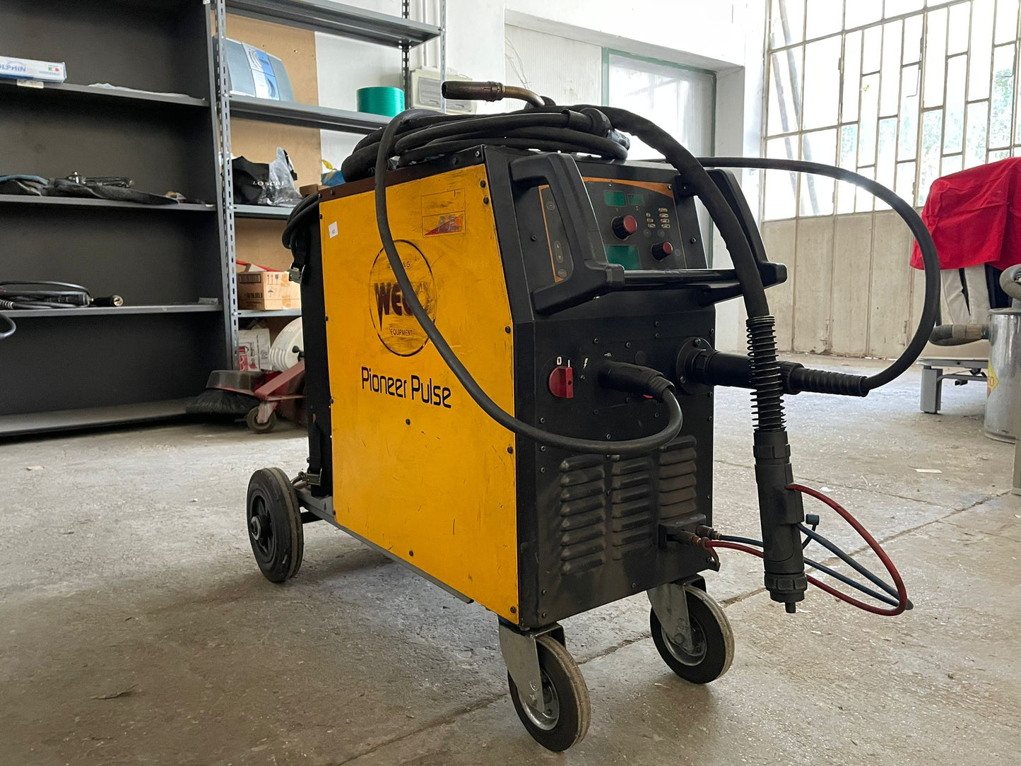 Saldatrice WECO Pioneer Pulse 321 – Professionale MIG/MAG Pulsata