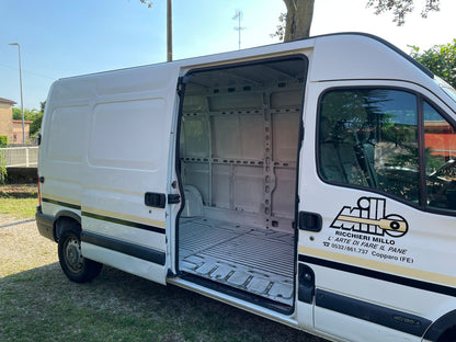 Renault Master 2.4 passo lungo tetto alto