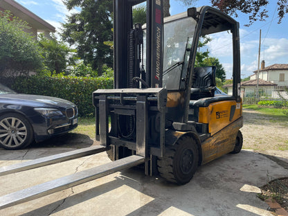 Muletto Jungheinrich EFG430 montante duplex