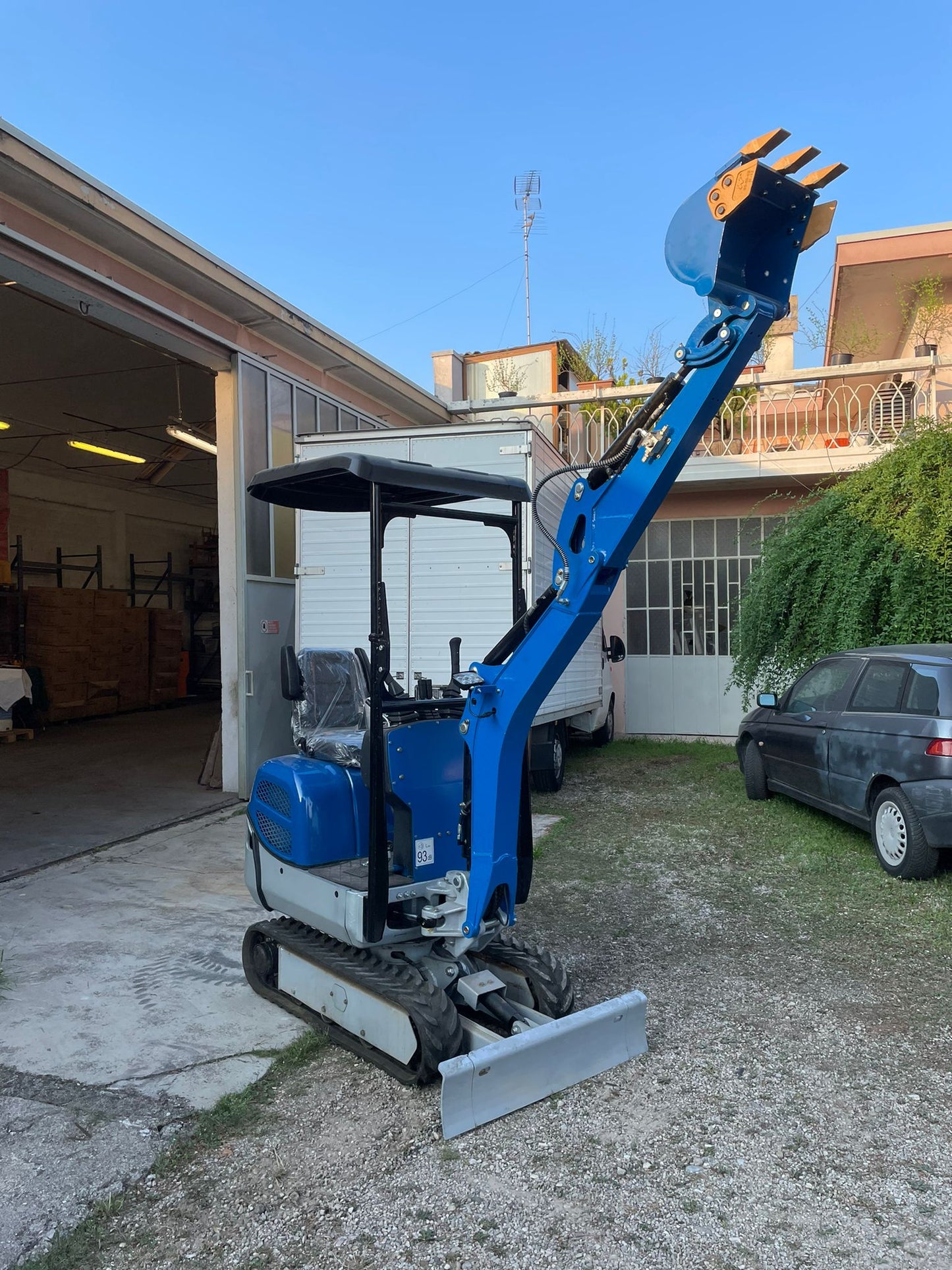 Miniescavatore Rippa carro all. 12q motore Kubota