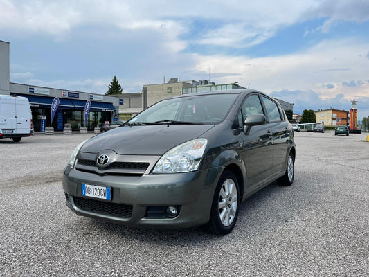 Toyota Corolla Verso 2.2 diesel 2006