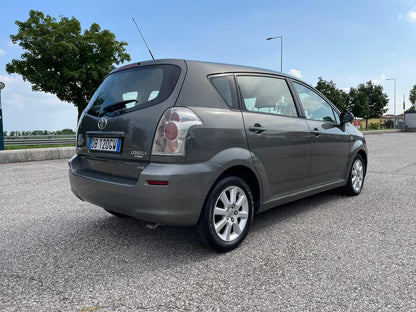 Toyota Corolla Verso 2.2 diesel 2006